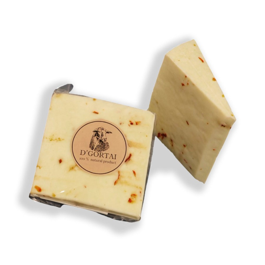 Сыр полутвердый молодой из овечьего молока «Бребью де Д’ЖОРТАЙ» с вялеными томатами